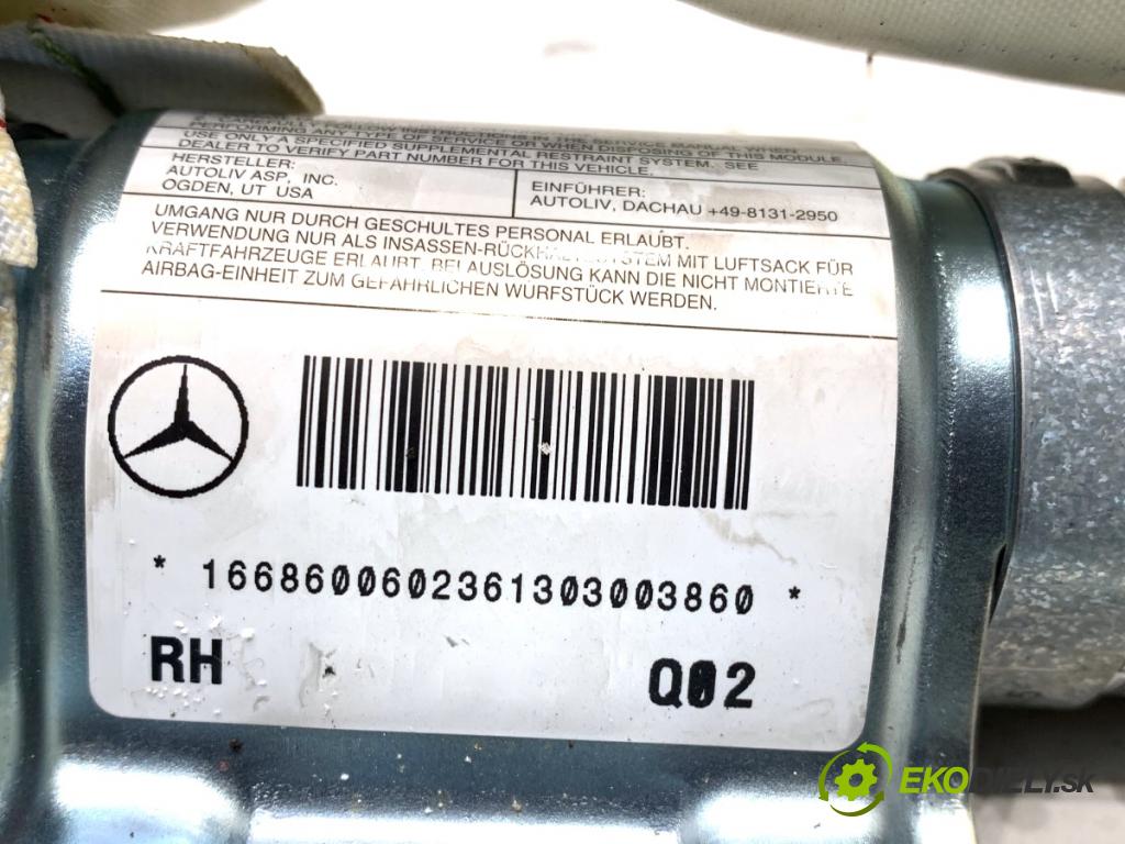 MERCEDES-BENZ W166 SUV 2013 190 kW ML 350 BlueTEC 4-matic (166.024) 2987 Stropný pravy 1668600602