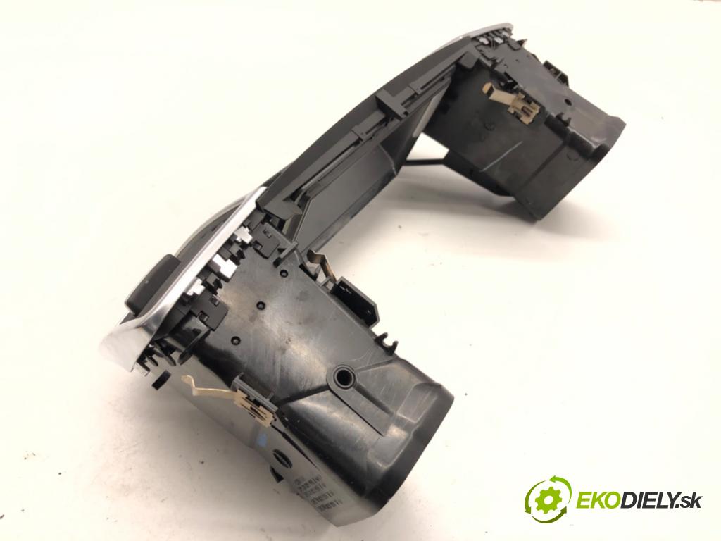 MERCEDES-BENZ W166 SUV 2013 190 kW ML 350 BlueTEC 4-matic (166.024) 2987 mří topení přední část A1668300654