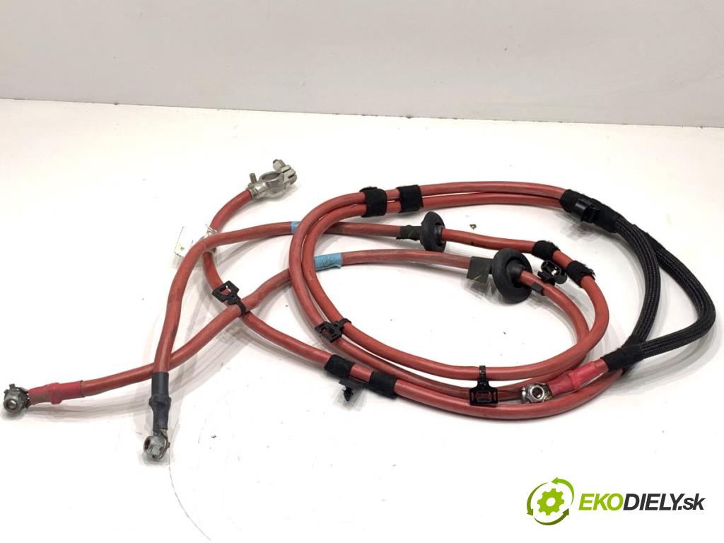 MERCEDES-BENZ W166 SUV 2013 190 kW ML 350 BlueTEC 4-matic (166.024) 2987 svorka plus A1664409707