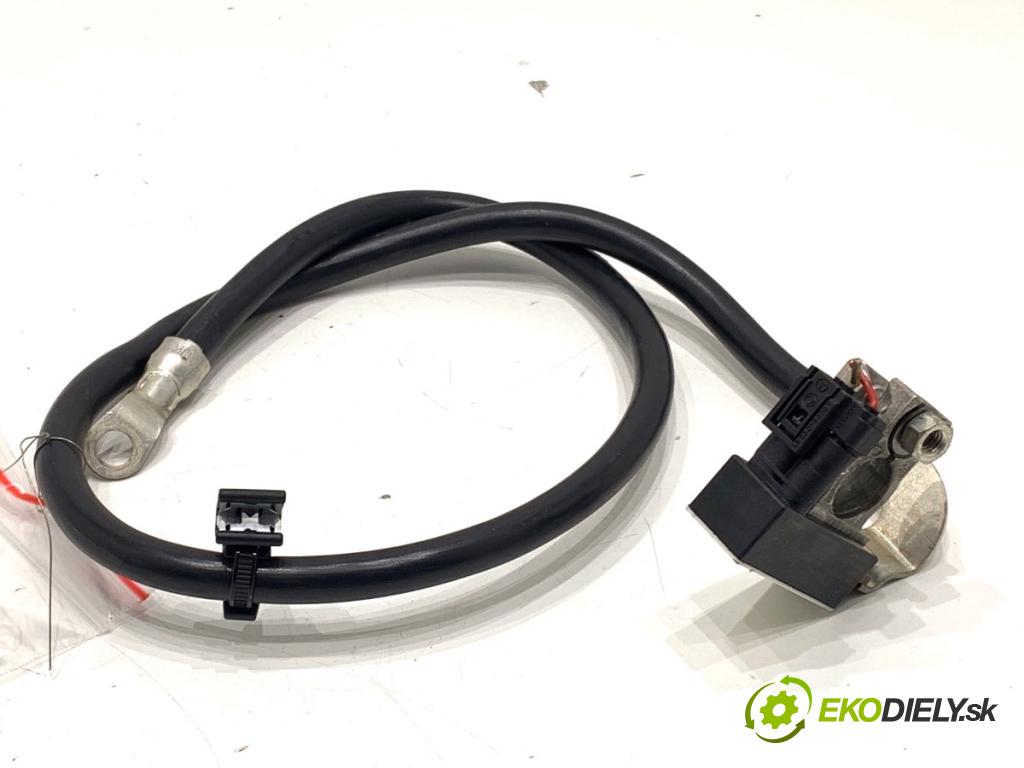 MERCEDES-BENZ W166 SUV 2013 190 kW ML 350 BlueTEC 4-matic (166.024) 2987 svorka MINUS: A1665420518