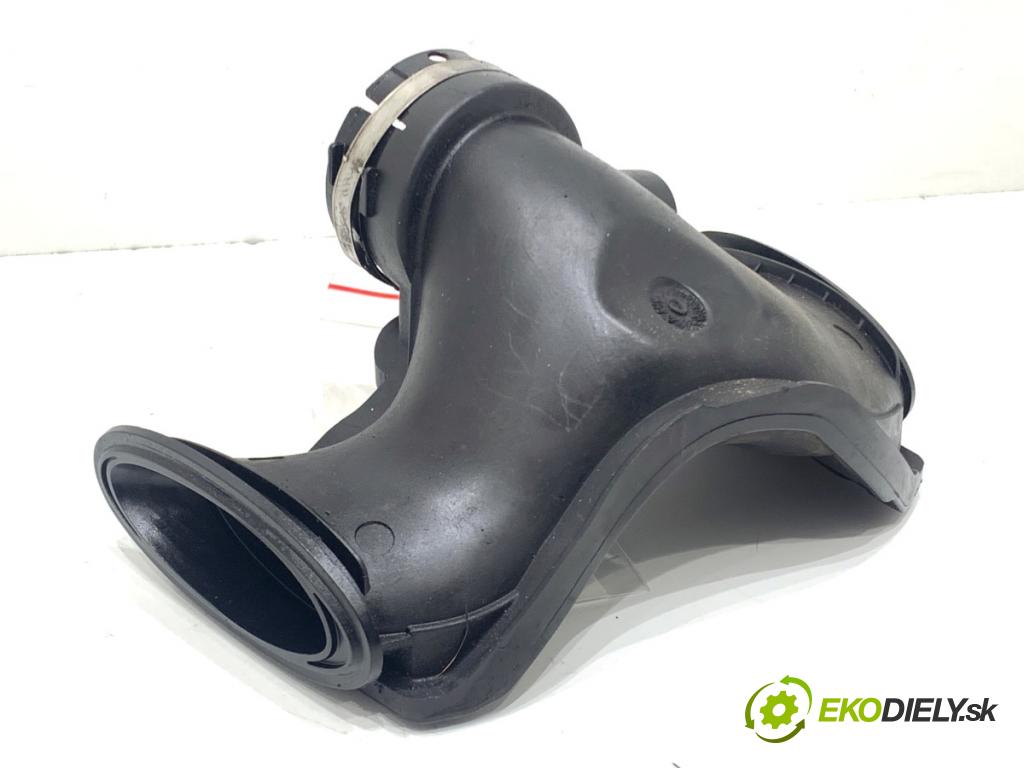 MERCEDES-BENZ W166 SUV 2013 190 kW ML 350 BlueTEC 4-matic (166.024) 2987 Rúra vzduchu A6420901642