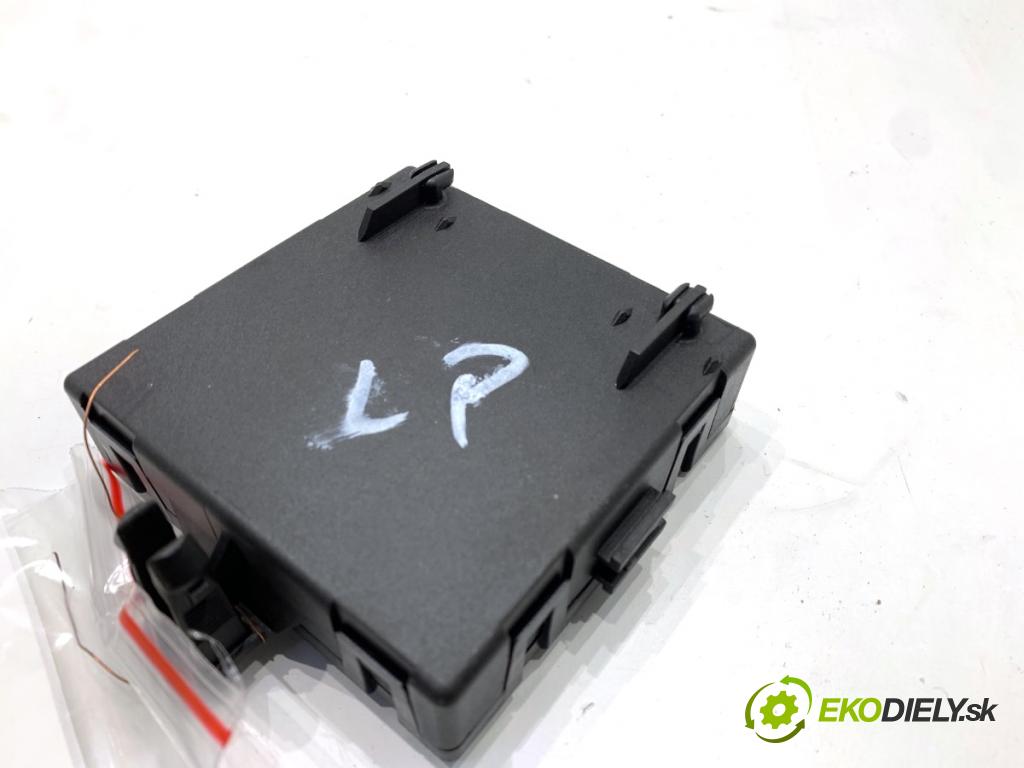 MERCEDES-BENZ W166 SUV 2013 190 kW ML 350 BlueTEC 4-matic (166.024) 2987 Modul Dvere predný ľavy A1669005505