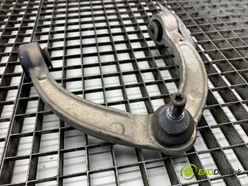 MERCEDES-BENZ W166 SUV 2013 190 kW ML 350 BlueTEC 4-matic (166.024) 2987 rameno levý přední část