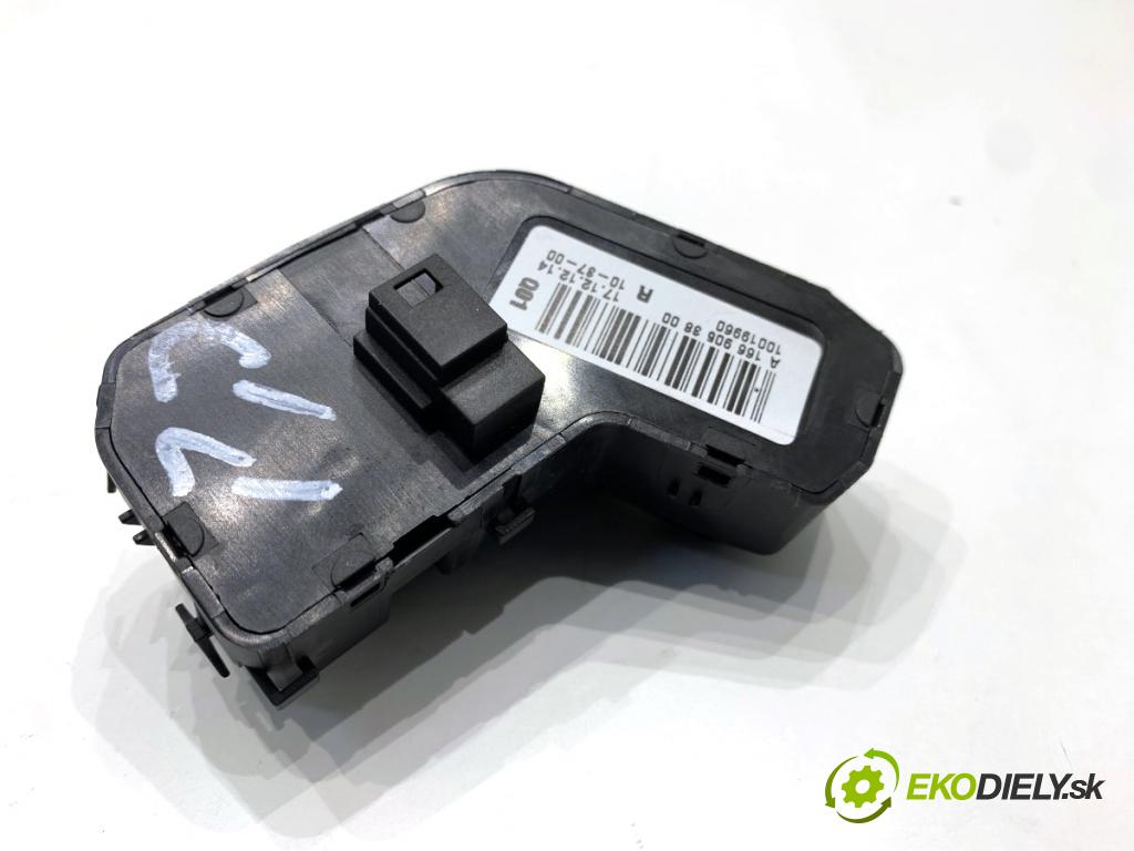 MERCEDES-BENZ W166 SUV 2013 190 kW ML 350 BlueTEC 4-matic (166.024) 2987 přepínač sedačky pravý A1669053800