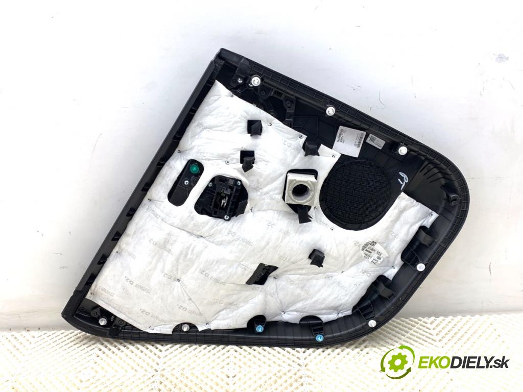 HYUNDAI i30  2024 71 kW 1.5 DPI   (1498 ccm / 71 kW / 97 KM) 1498 ča dveře pravý zadní část