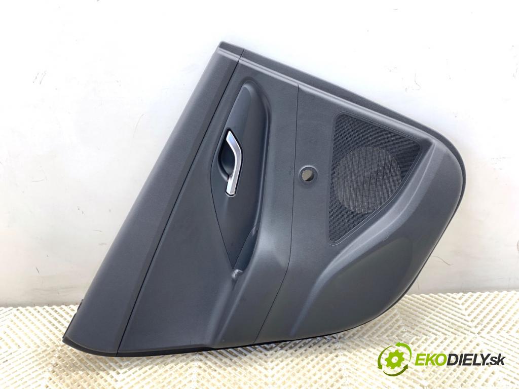 HYUNDAI i30  2024 71 kW 1.5 DPI   (1498 ccm / 71 kW / 97 KM) 1498 ča dveře levý zadní část 