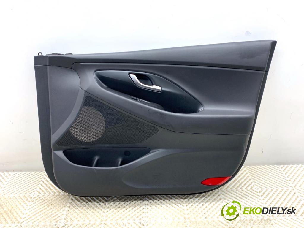 HYUNDAI i30  2024 71 kW 1.5 DPI   (1498 ccm / 71 kW / 97 KM) 1498 ča dveře pravý přední část 