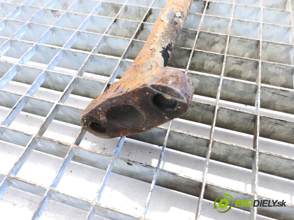 VW TRANSPORTER T4 Autobus 1995 45 kW 1.9 D 1896 tyč KROUCENÍ: levý