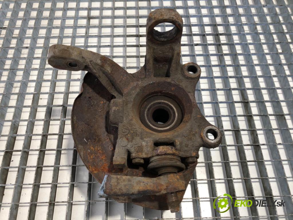 VW TRANSPORTER T4 Autobus 1995 45 kW 1.9 D 1896 náboj ľavy predný 