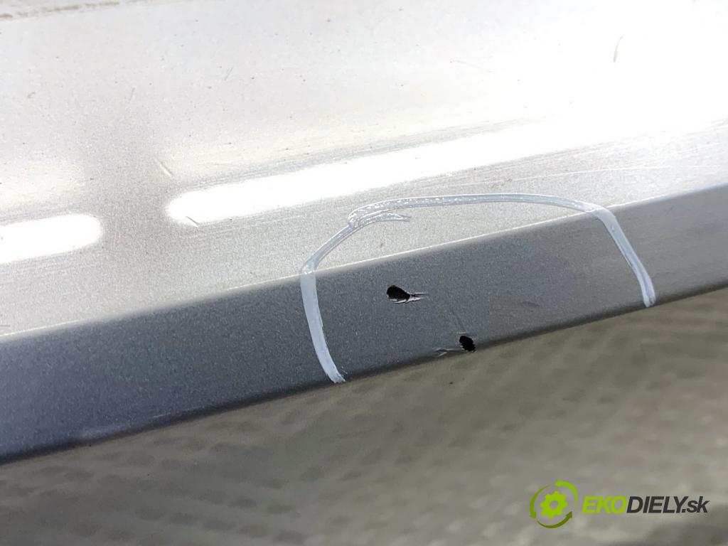 BMW G31 Kombi 2020 140 kW 520 d 1995 Nárazník zad A83 (Kľučka dverí ostatné)