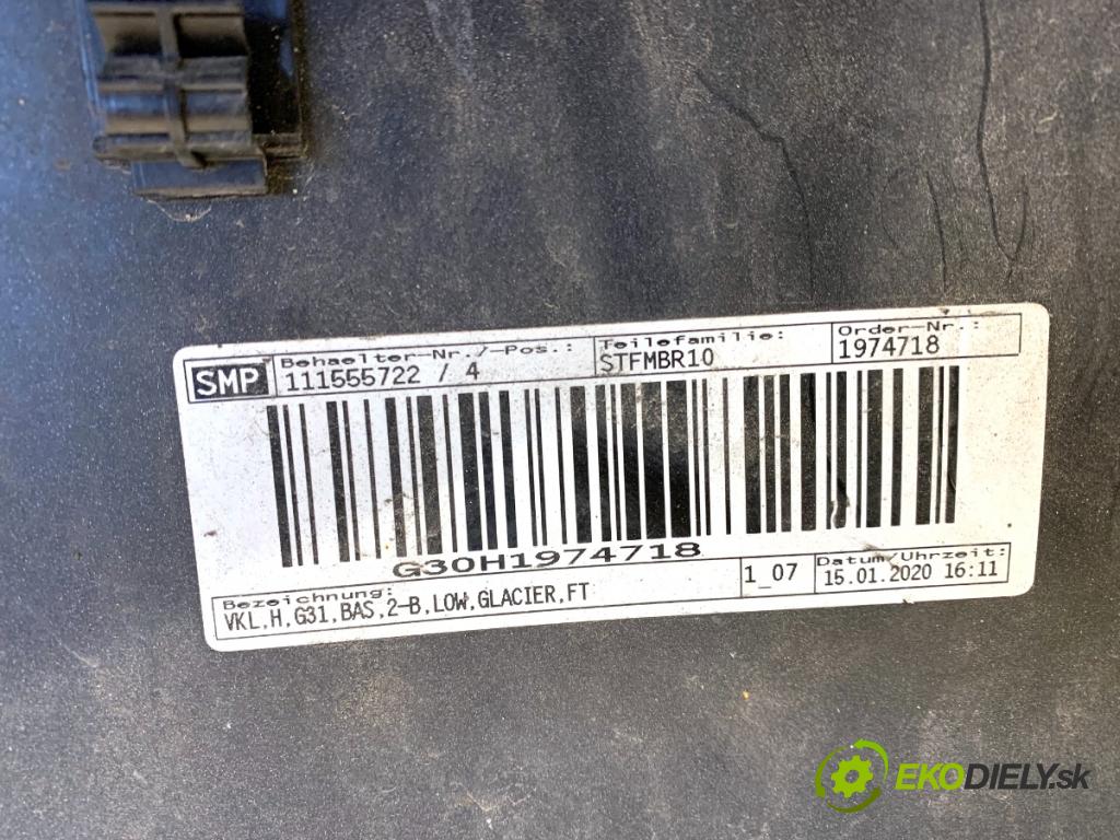 BMW G31 Kombi 2020 140 kW 520 d 1995 Nárazník zad A83 (Kľučka dverí ostatné)