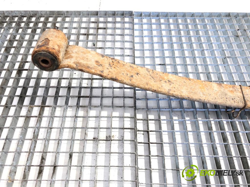 CITROEN JUMPER II Autobus 2003 62 kW 2.0 HDi 1997 listové pero levý zadní část