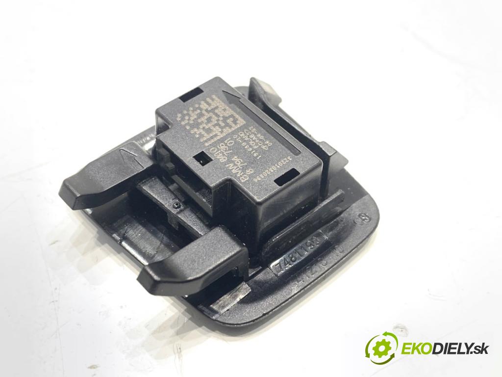 BMW G30 sedan 2022 140 kW 520 d xDrive 1995 MIKROFON: 8794736