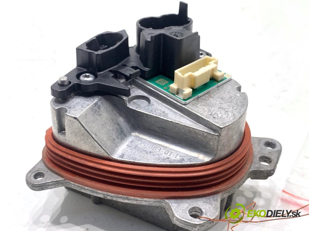 BMW G30 sedan 2022 140 kW 520 d xDrive 1995 modul LED 235083-01