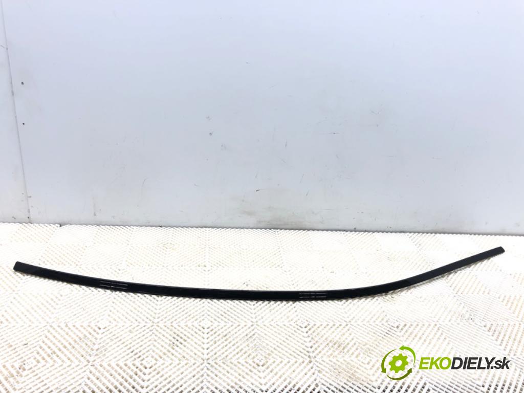 BMW G30 sedan 2022 140 kW 520 d xDrive 1995 lišta střešní levá strana 7433741