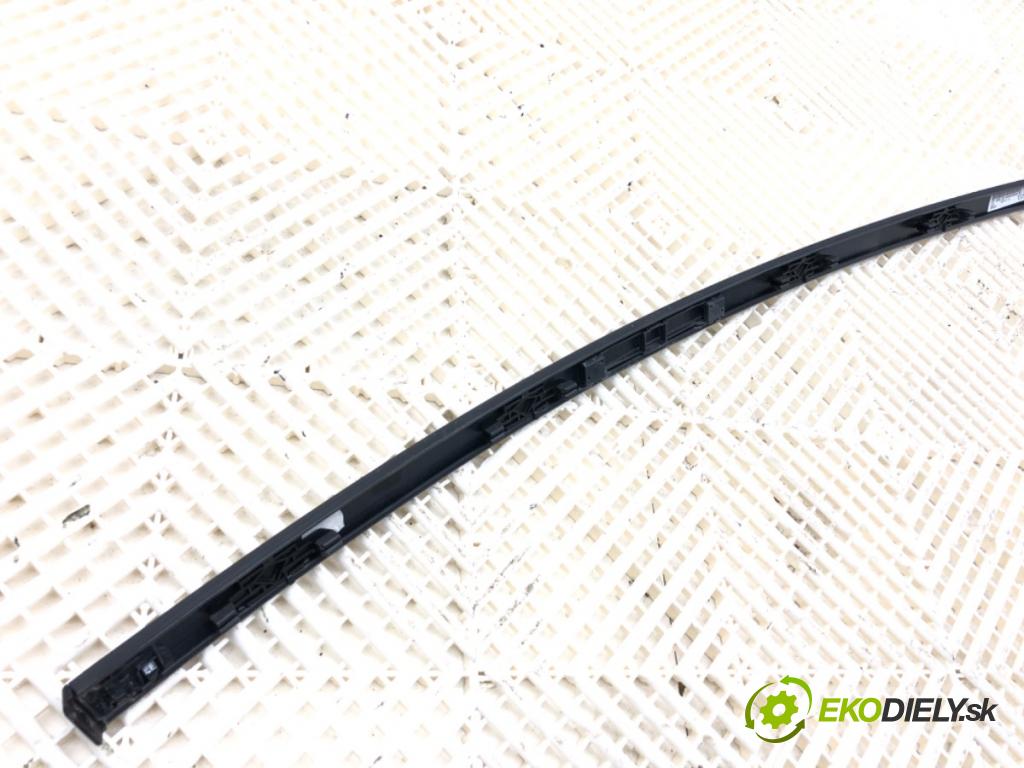 BMW G30 sedan 2022 140 kW 520 d xDrive 1995 Lišta strešná ľavá strana 7433741