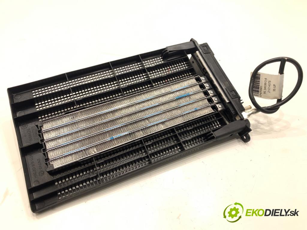 BMW G30 sedan 2022 140 kW 520 d xDrive 1995 topné těleso radiátor topení elektrická 6801525 (Radiátor topení)