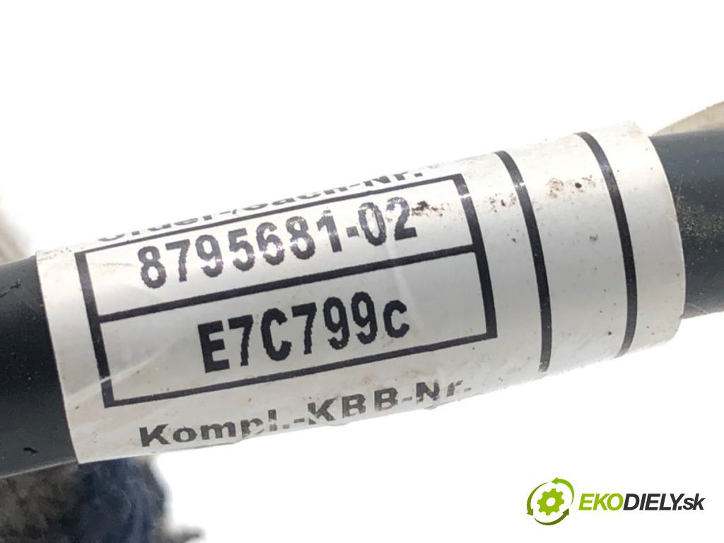 BMW G30 sedan 2022 140 kW 520 d xDrive 1995 Rúrka Hmotnosť: 8795681