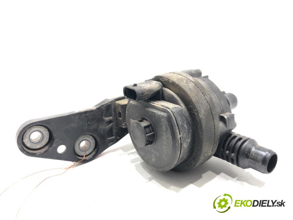 BMW G30 sedan 2022 140 kW 520 d xDrive 1995 DALŠÍ: Pumpa vody 8474820 (Vodná pumpa)