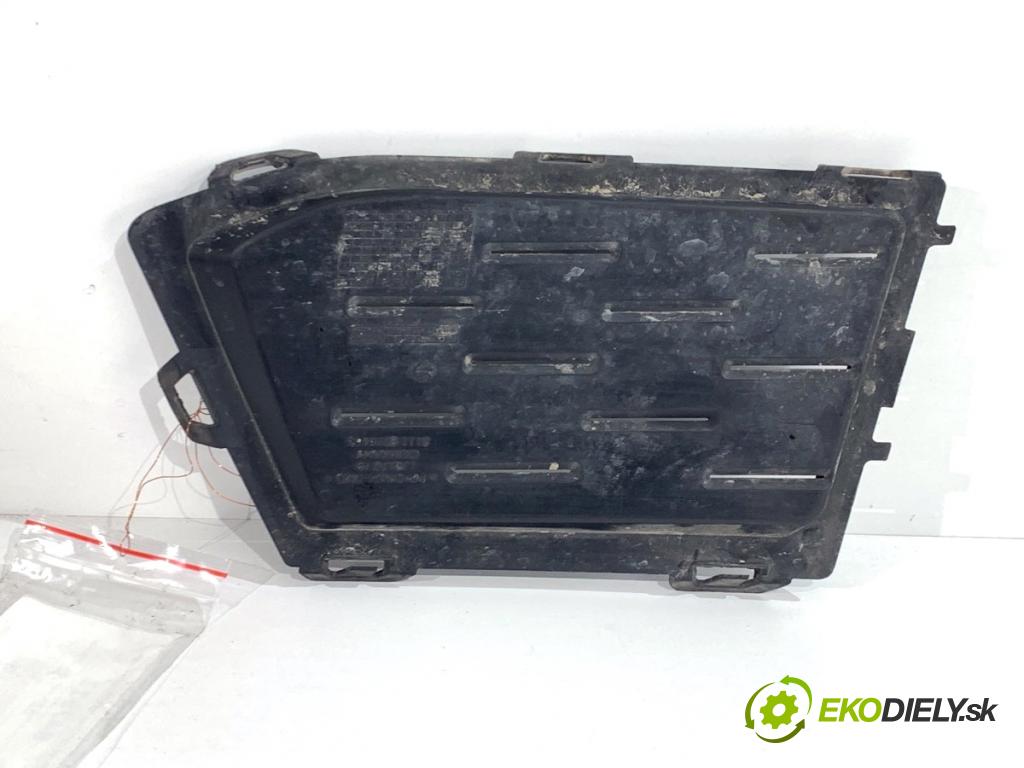 BMW G30 sedan 2022 140 kW 520 d xDrive 1995 Mriežky nárazníka ľavy predný M-Paket 8098665