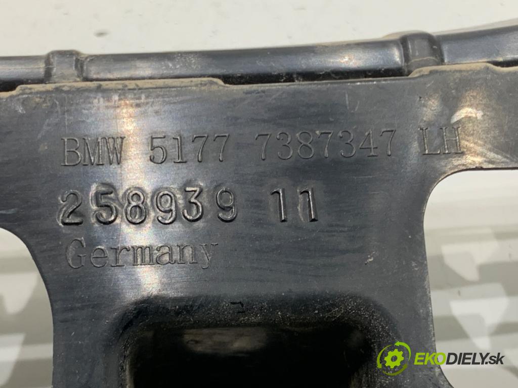 BMW G30 sedan 2022 140 kW 520 d xDrive 1995 úchyt uchycení prahu levé 7387347
