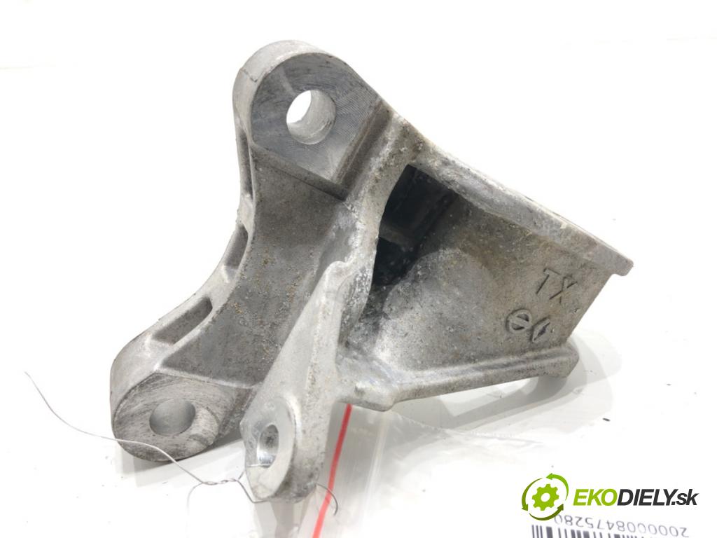 NISSAN QASHQAI J12 SUV 2024 103 kW 1.3 DIG-T 1332 Držiak prevodovky