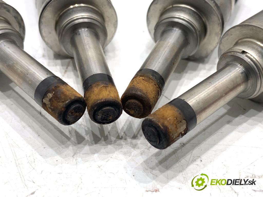 NISSAN QASHQAI J12 SUV 2024 103 kW 1.3 DIG-T 1332 vstřikovací ventily 166005550R