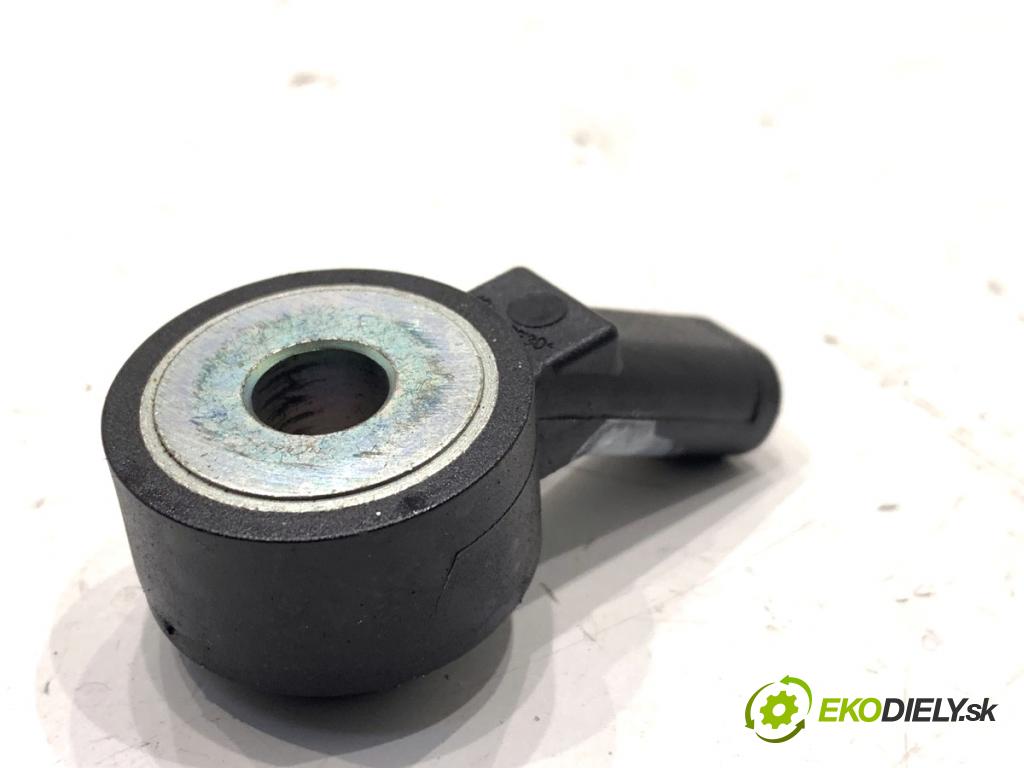 NISSAN QASHQAI J12 SUV 2024 103 kW 1.3 DIG-T 1332 Snímač klepania 220608897R (Snímač)