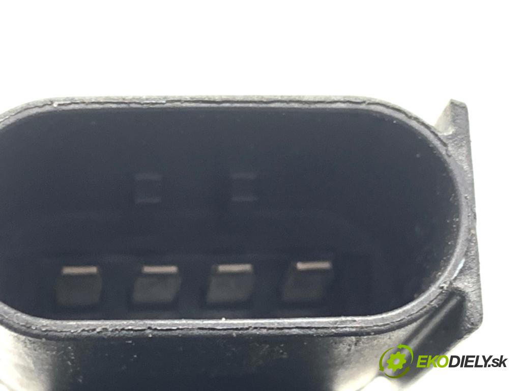 NISSAN QASHQAI J12 SUV 2024 103 kW 1.3 DIG-T 1332 Cievka zapaľovacia 224332935R (Zapaľovacia cievka)