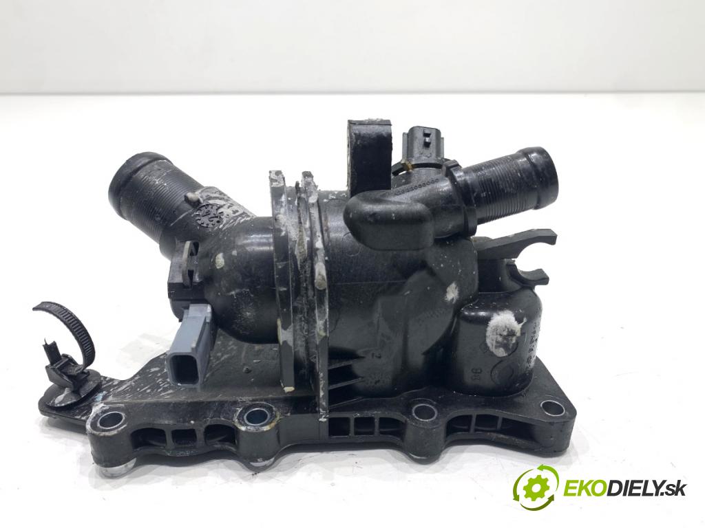 NISSAN QASHQAI J12 SUV 2024 103 kW 1.3 DIG-T 1332 obal termostatu 110600260R (Pouzdro termostatu)