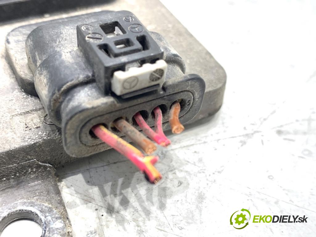 MERCEDES-BENZ W166 SUV 2013 190 kW ML 350 BlueTEC 4-matic (166.024) 2987 sonda NOX A0009057100