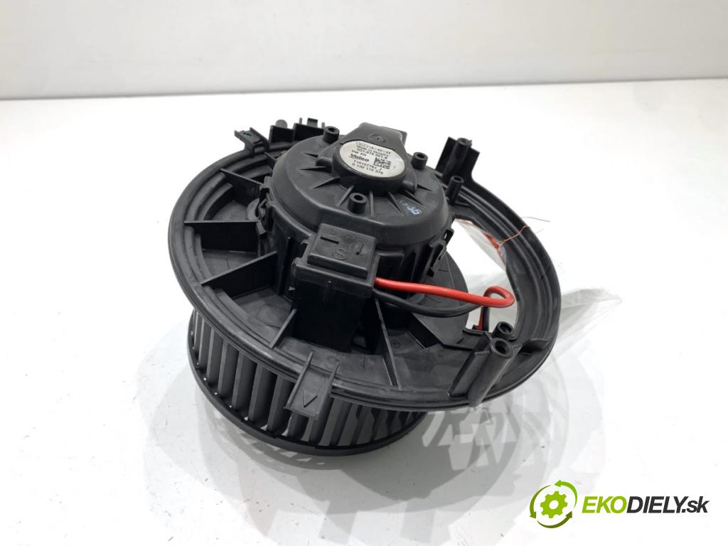 AUDI A3 8V sedan 2016 140 kW 2.0 TFSI quattro 1984 ventilátor kúrenia 5Q1819021B