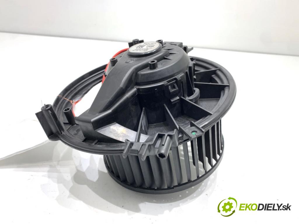 AUDI A3 8V sedan 2016 140 kW 2.0 TFSI quattro 1984 ventilátor kúrenia 5Q1819021B