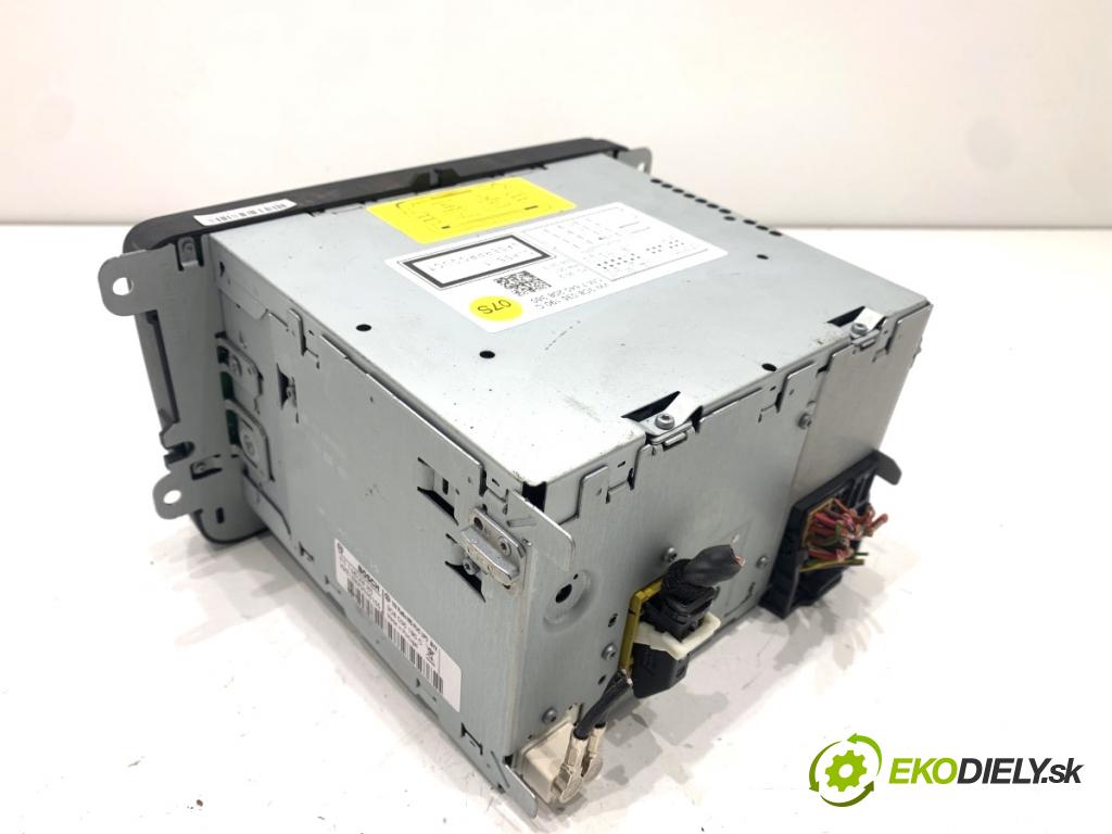 SEAT ALHAMBRA II nadwozie wielkoprzestrzenne (MPV) 2012 125 kW 2.0 TDI 1968 RADIO 3C8035190C (Audio zariadenie)