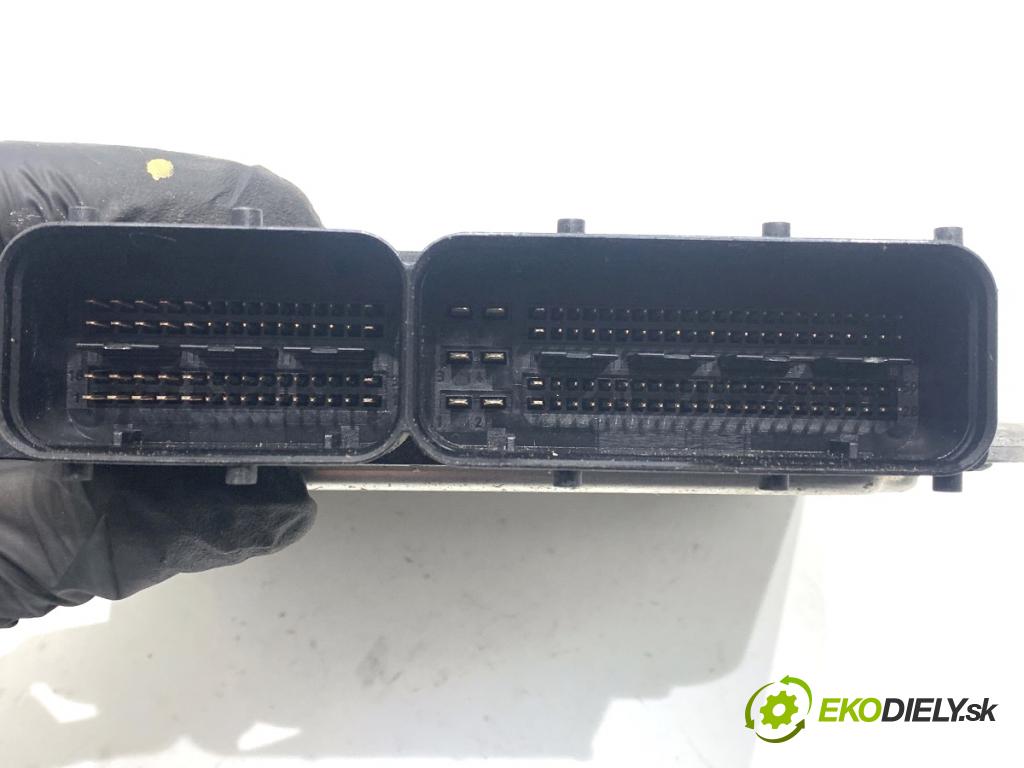 SEAT ALHAMBRA II nadwozie wielkoprzestrzenne (MPV) 2012 125 kW 2.0 TDI 1968 řídící jednotka motora 03L906018L 0281016998 (Řídicí jednotka)