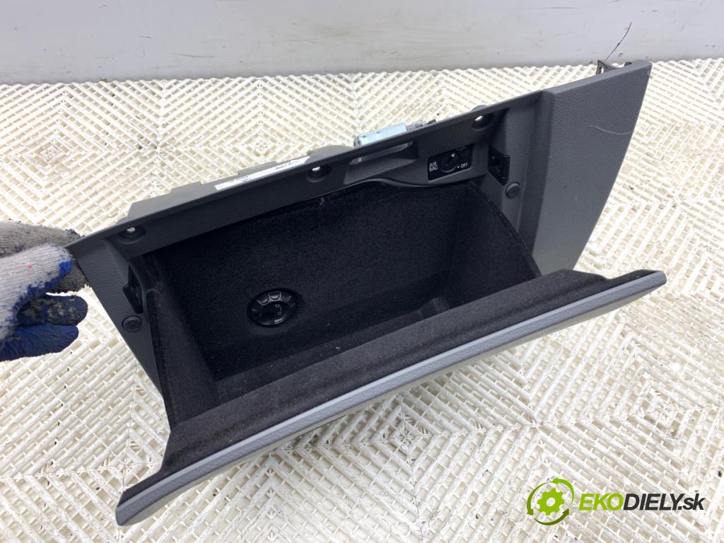 SEAT ALHAMBRA II nadwozie wielkoprzestrzenne (MPV) 2012 125 kW 2.0 TDI 1968 Priehradka, kastlík spolujazdca 7N1857114 (Priehradka (kastlík))