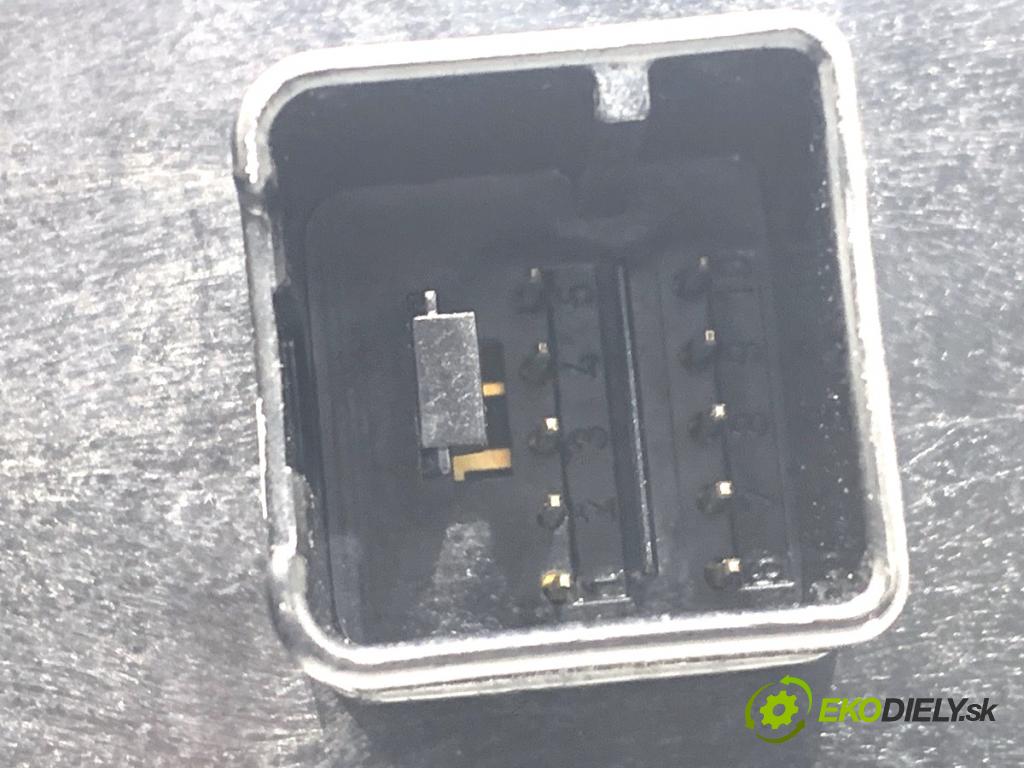 SEAT ALHAMBRA II nadwozie wielkoprzestrzenne (MPV) 2012 125 kW 2.0 TDI 1968 Prepínač okien 7N0959857 (Prepínacie páčky pod volantom)