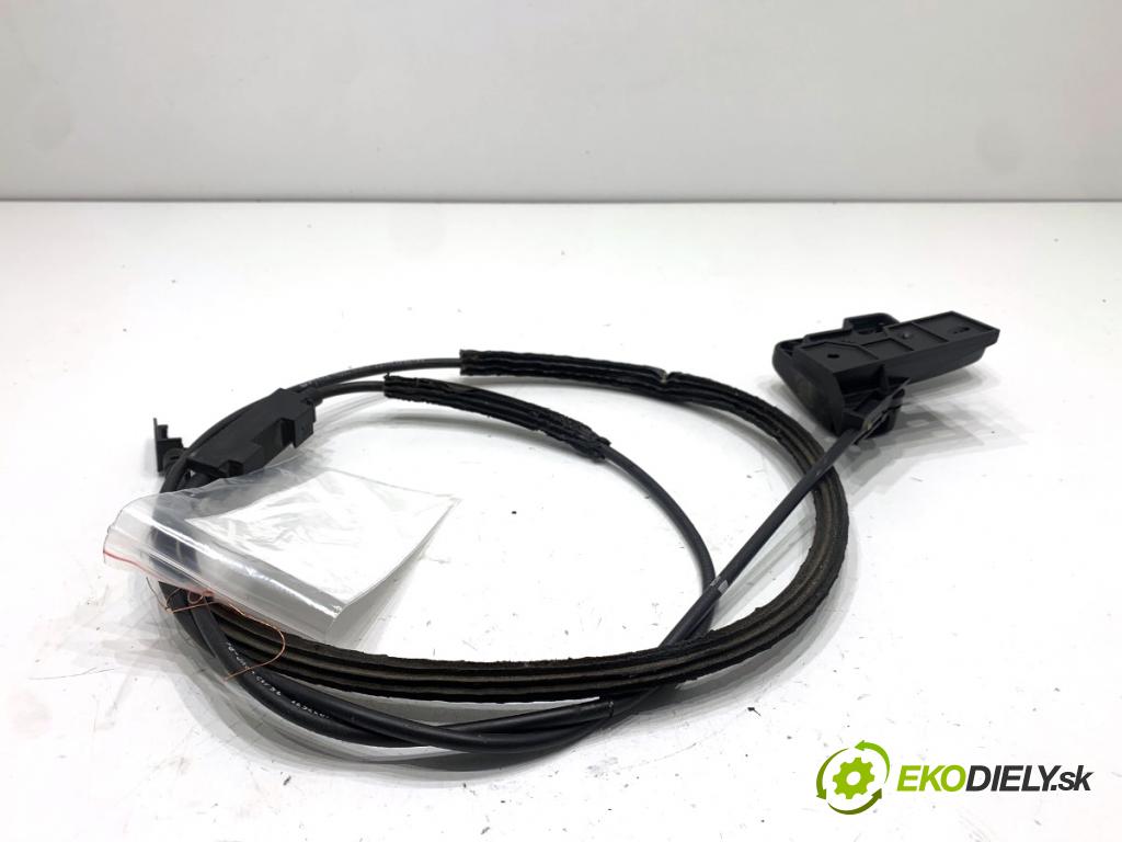 SEAT ALHAMBRA II nadwozie wielkoprzestrzenne (MPV) 2012 125 kW 2.0 TDI 1968 Lanko kapoty 7N1823531