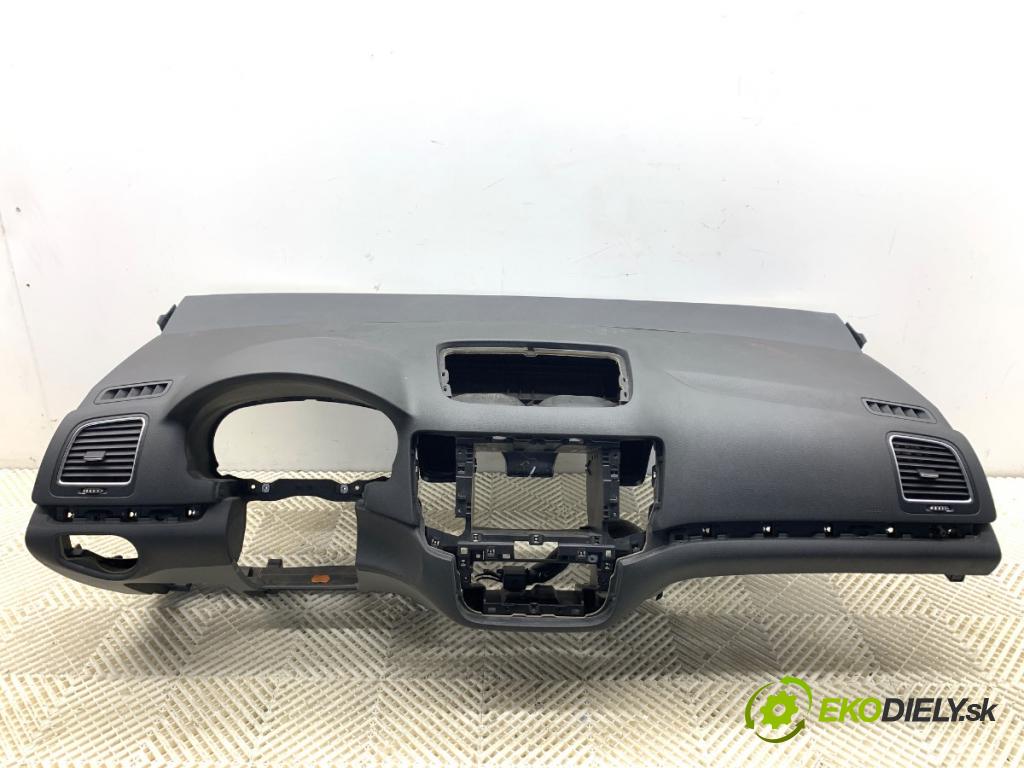 SEAT ALHAMBRA II nadwozie wielkoprzestrzenne (MPV) 2012 125 kW 2.0 TDI 1968 Palubná doska VANKÚŠ: spolujazdca 7N0880204A