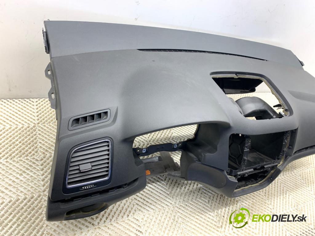 SEAT ALHAMBRA II nadwozie wielkoprzestrzenne (MPV) 2012 125 kW 2.0 TDI 1968 Palubná doska VANKÚŠ: spolujazdca 7N0880204A