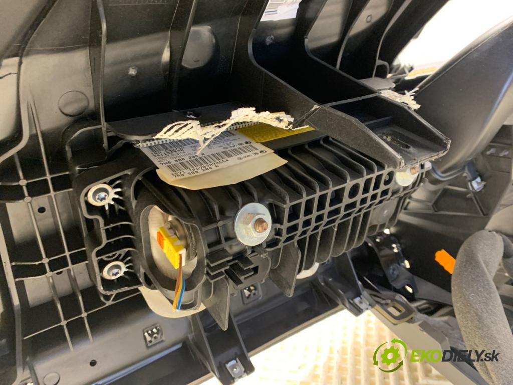 SEAT ALHAMBRA II nadwozie wielkoprzestrzenne (MPV) 2012 125 kW 2.0 TDI 1968 Palubná doska VANKÚŠ: spolujazdca 7N0880204A