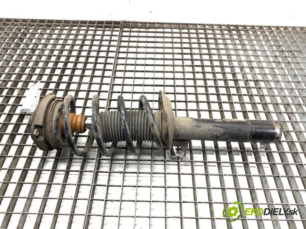 SEAT ALHAMBRA II nadwozie wielkoprzestrzenne (MPV) 2012 125 kW 2.0 TDI 1968 tlumič pravý přední část ZE 7N0413031J