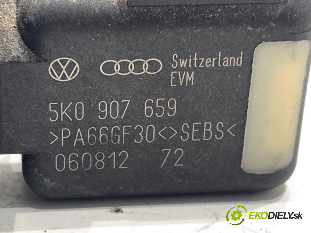 SEAT ALHAMBRA II nadwozie wielkoprzestrzenne (MPV) 2012 125 kW 2.0 TDI 1968 Snímač kvality vzduchu 5K0907659