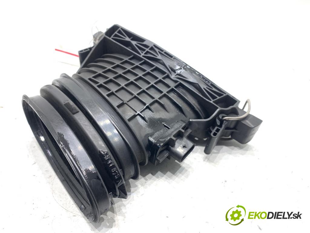 MERCEDES-BENZ W166 SUV 2013 190 kW ML 350 BlueTEC 4-matic (166.024) 2987 váha vzduchu A6420900048 (Snímač hmotnosti vzduchu)