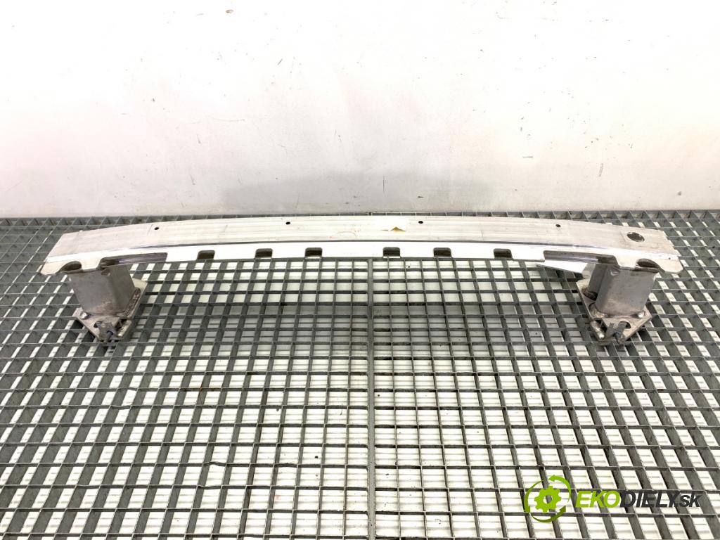 BMW G31 Kombi 2020 140 kW 520 d 1995 Výstuha nárazníka zad  (Výstuha zadná)