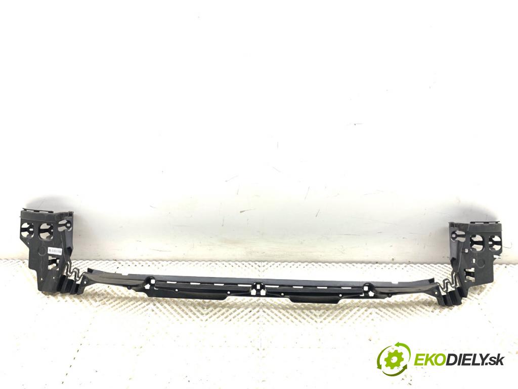 BMW G31 Kombi 2020 140 kW 520 d 1995 Úchyt nárazníka zad stredový 7387313