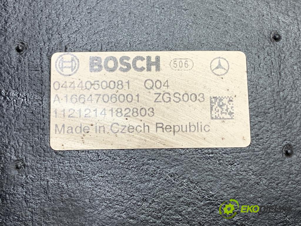 MERCEDES-BENZ W166 SUV 2013 190 kW ML 350 BlueTEC 4-matic (166.024) 2987 Nádržka SCR: A1664703901