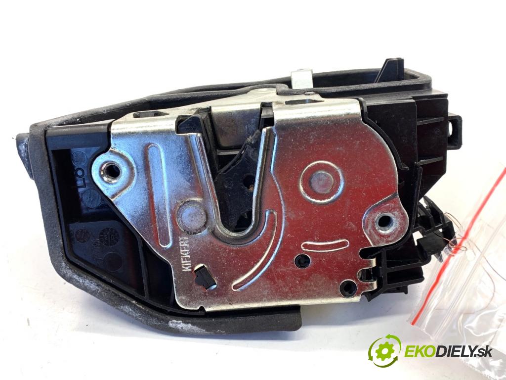 BMW F22 coupe 2017 272 kW M2 2979 zámok dveře levý přední část 7229461