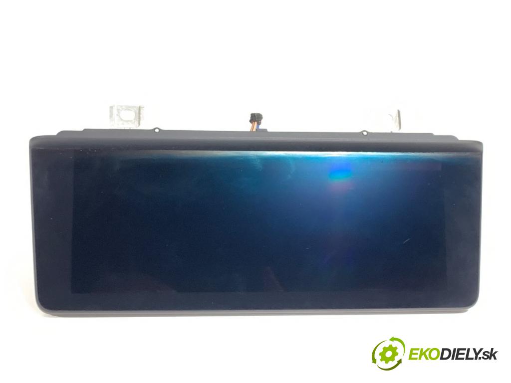 BMW F22 coupe 2017 272 kW M2 2979 Dislpej 9387547 (Prístrojová doska)