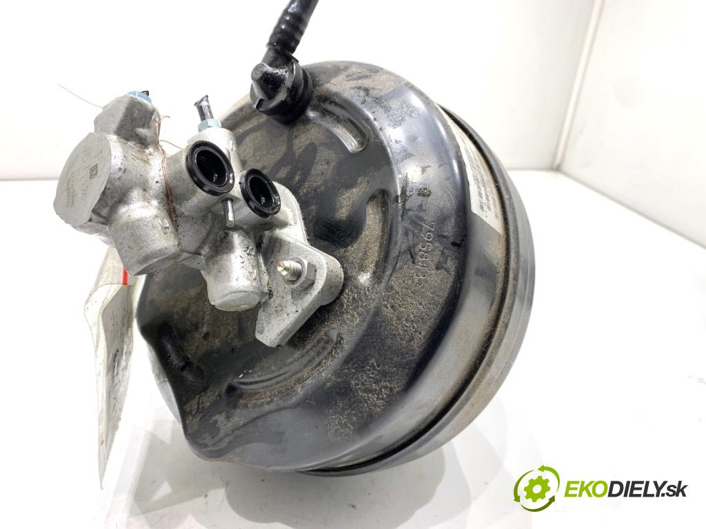 BMW F22 coupe 2017 272 kW M2 2979 posilovač bŕzd 2284895